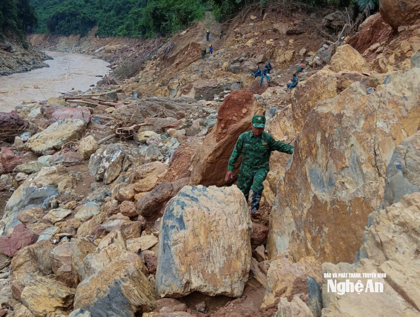 Ảnh màn hình 2025-08-15 lúc 17.03.28