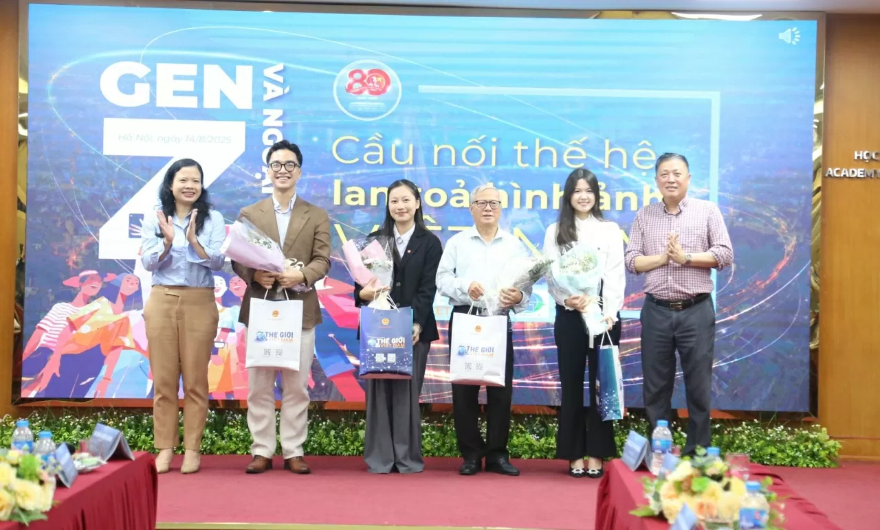 Ngoại giao phiên bản Gen Z: Đưa bản sắc Việt Nam ra biển lớn