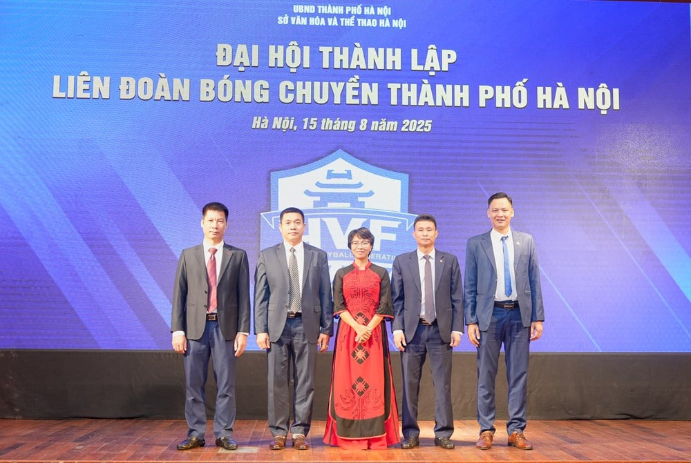 Bà Trần Thuỳ Chi giữ chức Chủ tịch Liên đoàn Bóng chuyền Hà Nội khoá I - ảnh 3