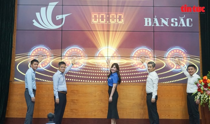 Phát động cuộc thi 'Bản sắc': Viết tiếp câu chuyện vẻ vang của dân tộc bằng ngôn ngữ của thời đại số - Ảnh 1.