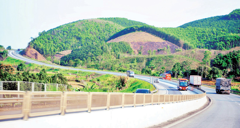 Noi Bai - Lao Cai Expressway. Photo: Hai Nam