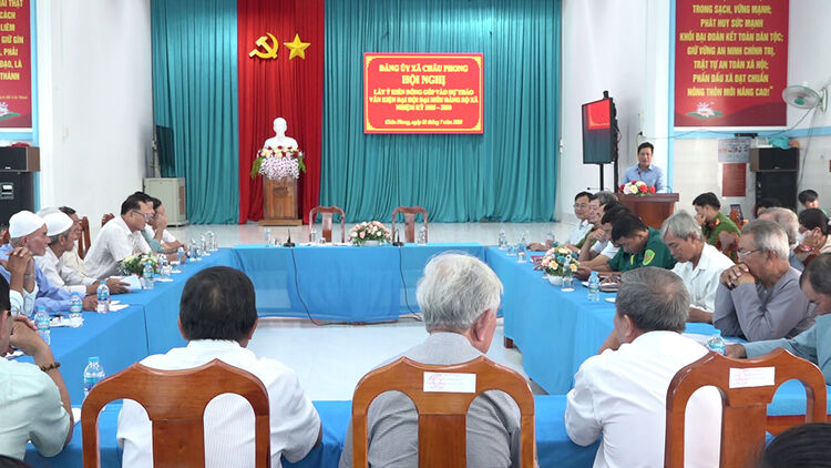 Ý Đảng - lòng dân hòa nhịp trước thềm đại hội