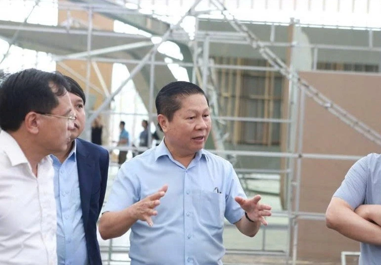 Đảm bảo an toàn và tiến độ thi công triển lãm thành tựu 80 năm ngành Giáo dục