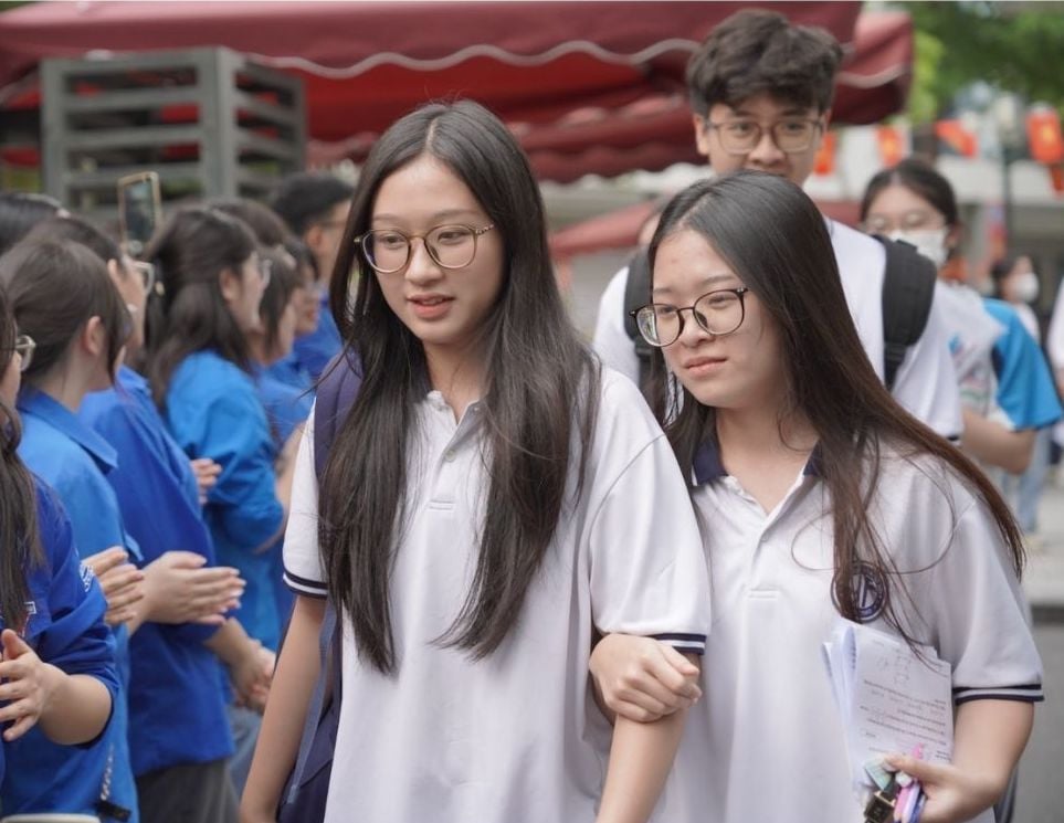 Nhiều trường đại học đưa dự đoán điểm chuẩn ngành Kỹ thuật máy tính năm 2025.