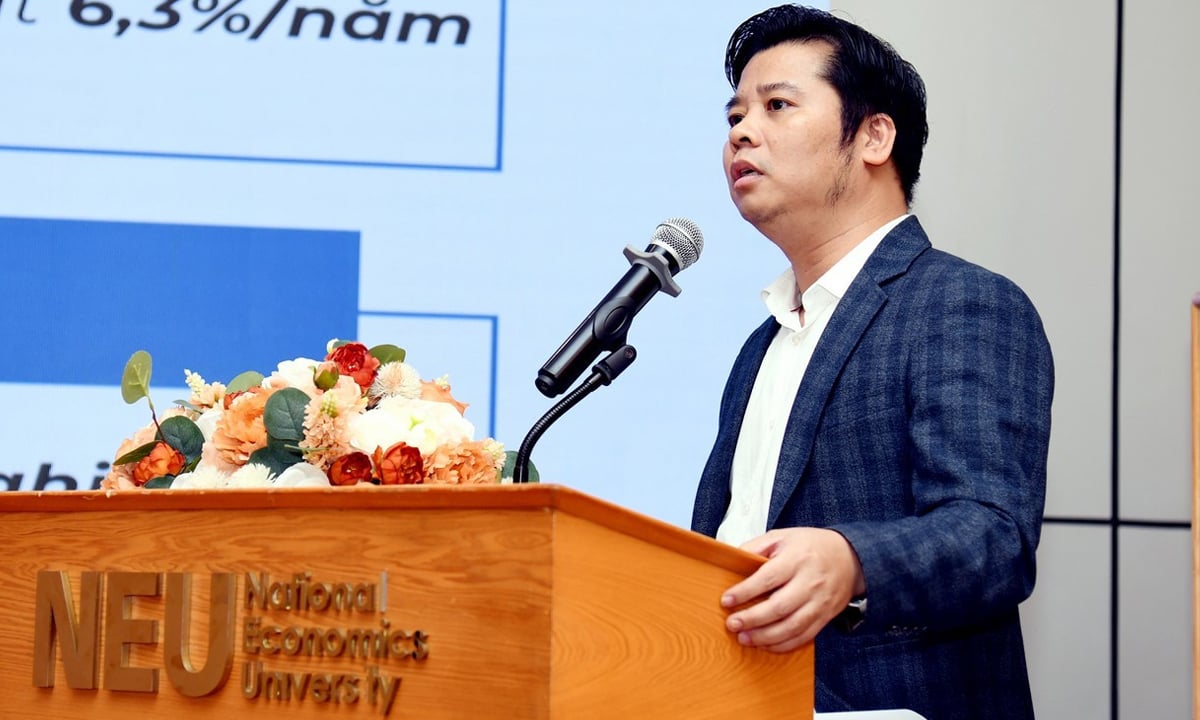 លោកបណ្ឌិត Tran Van The.