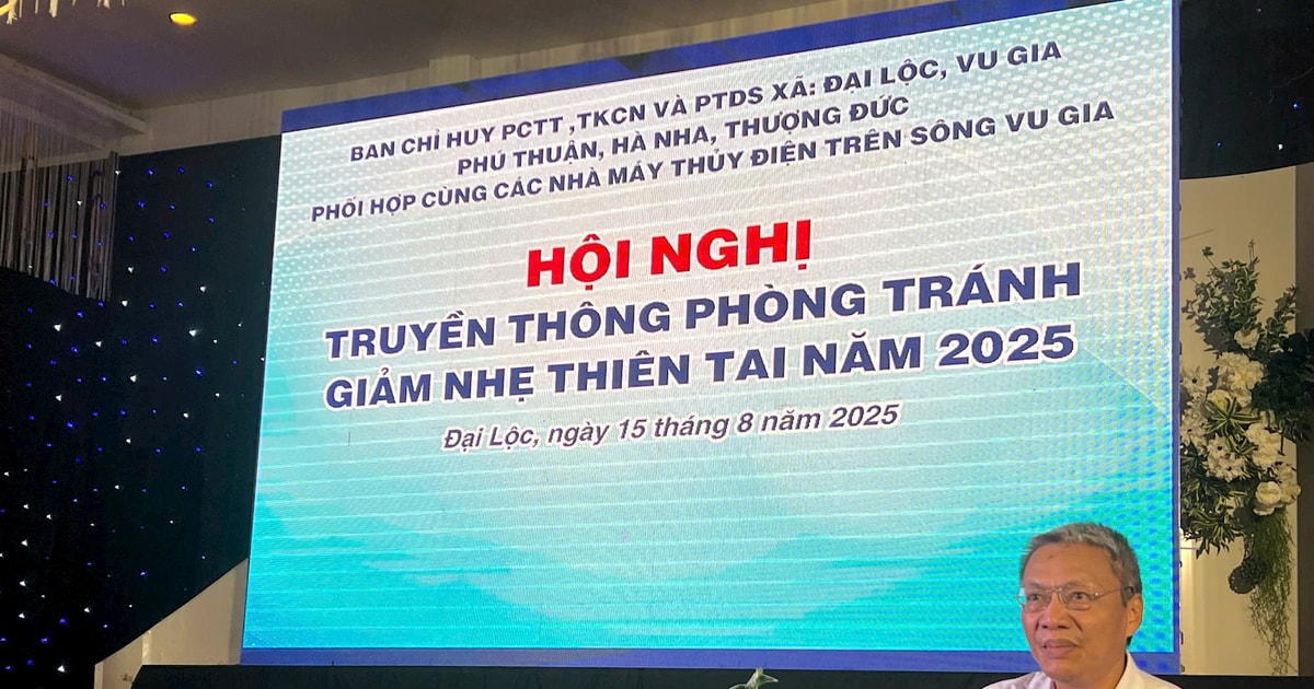 ទីក្រុង Da Nang ផ្សព្វផ្សាយ​ការ​បង្ការ​គ្រោះ​ធម្មជាតិ​ដល់​មន្ត្រី​ឃុំ និង​ភូមិ​ចំនួន ៥០០ នាក់​នៅ​តំបន់​ខាងក្រោម​នៃ​ទន្លេ Vu Gia