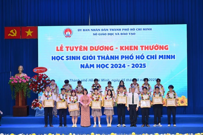 TP HCM giữ vững vị trí số 2 về học sinh giỏi, khẳng định chất lượng giáo dục mũi nhọn- Ảnh 3.
