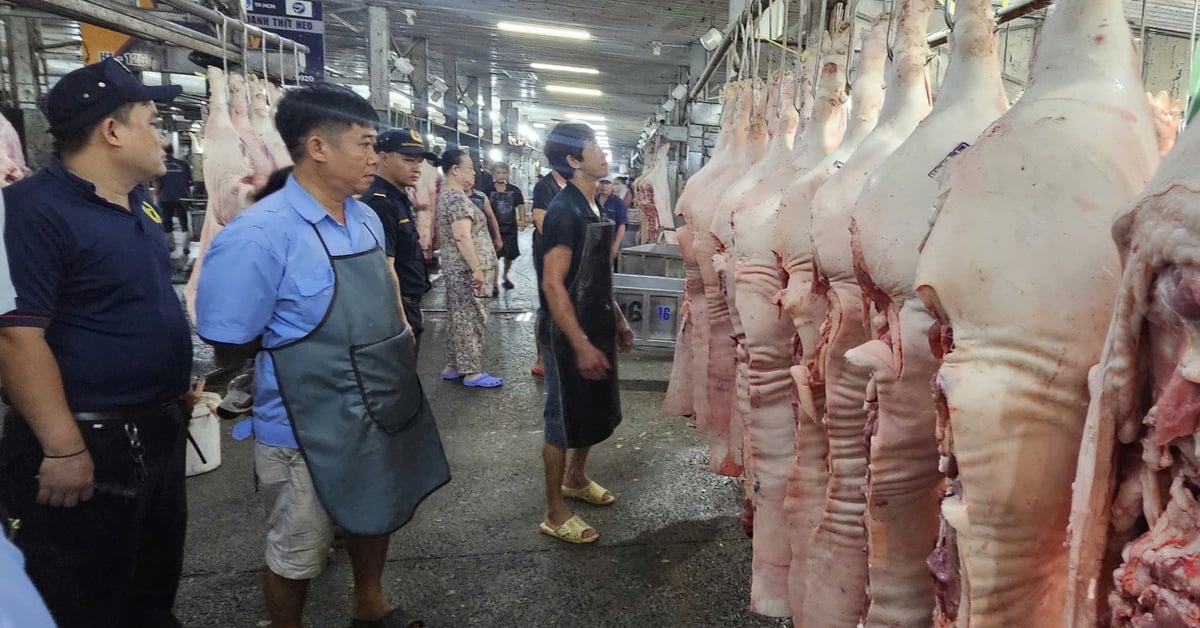 Giá thịt heo bình ổn giảm đến 10.000 đồng/kg