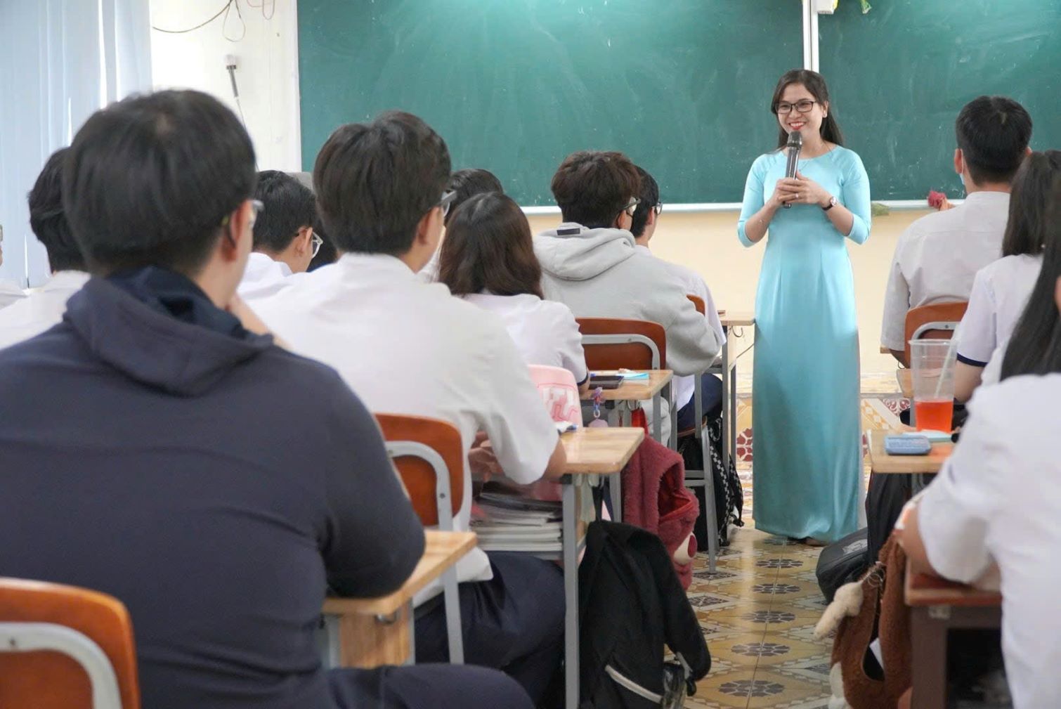 TPHCM thông báo tuyển hơn 6.000 giáo viên