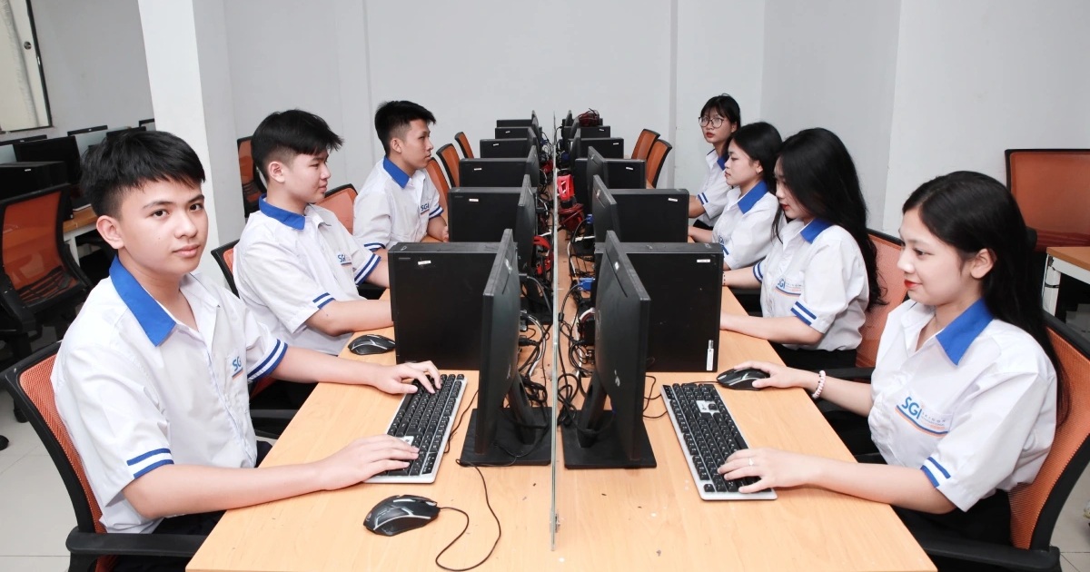 80% học sinh trường nghề muốn học văn hoá, nhiều trường than... khó