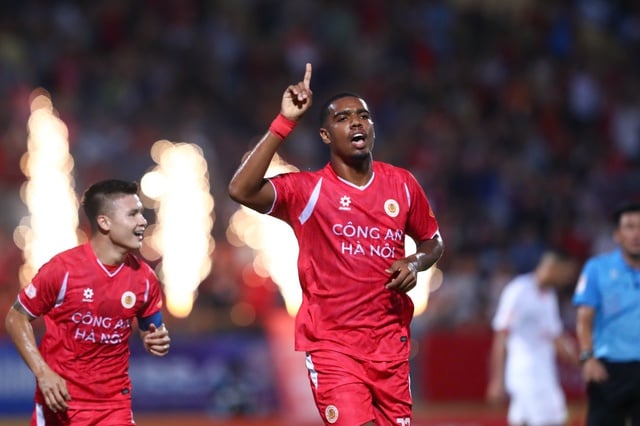 Bảng xếp hạng V-League mới nhất: CLB CAHN và Thể Công Viettel cùng đứng đầu trong... 1 ngày- Ảnh 1.