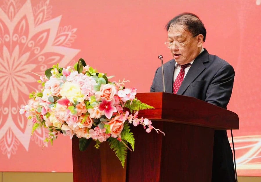 hb-1.jpg