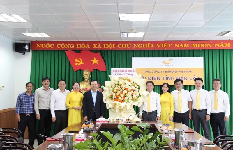 នាយកដ្ឋានវិទ្យាសាស្ត្រ និងបច្ចេកវិទ្យា រៀបចំសកម្មភាពអបអរសាទរខួបលើកទី ៨០ នៃទិវាប្រពៃណីនៃឧស្សាហកម្មប្រៃសណីយ៍