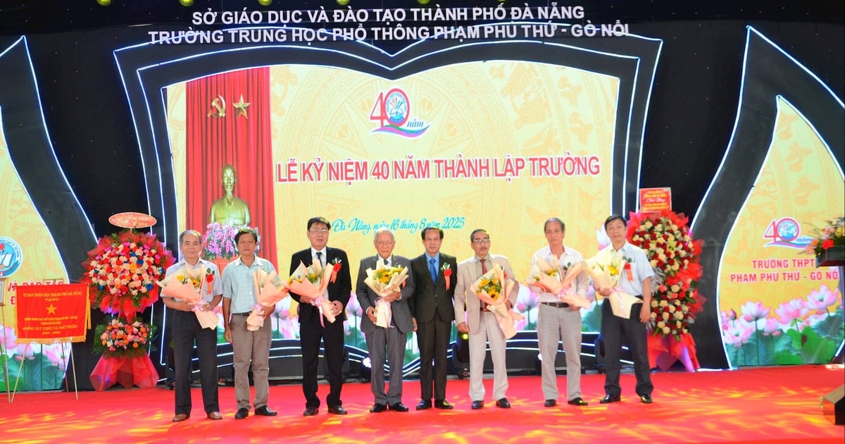Trường THPT Phạm Phú Thứ - Gò Nổi kỷ niệm 40 năm thành lập