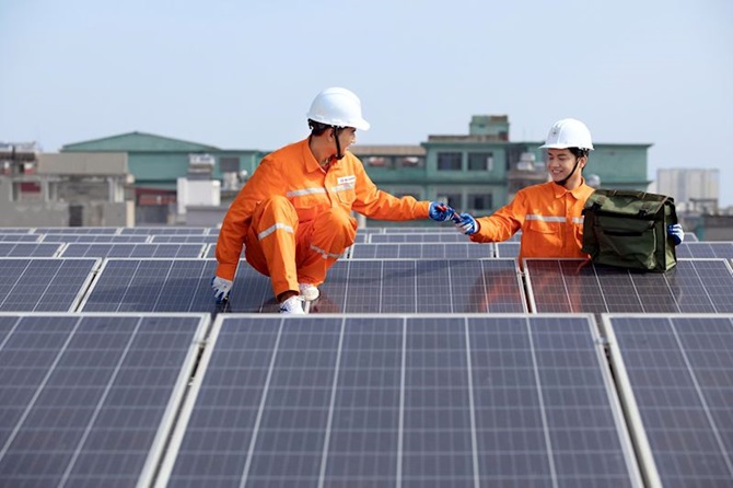 Điện mặt trời mái nhà: Xu thế phát triển hướng tới đô thị xanh, thông minh, bền vững