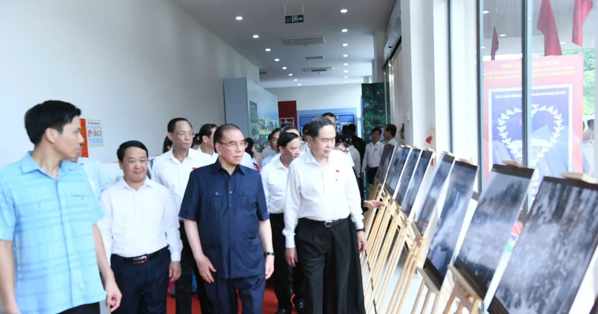 Triển lãm chuyên đề “Từ Quốc dân Đại hội Tân Trào đến Quốc hội hôm nay”