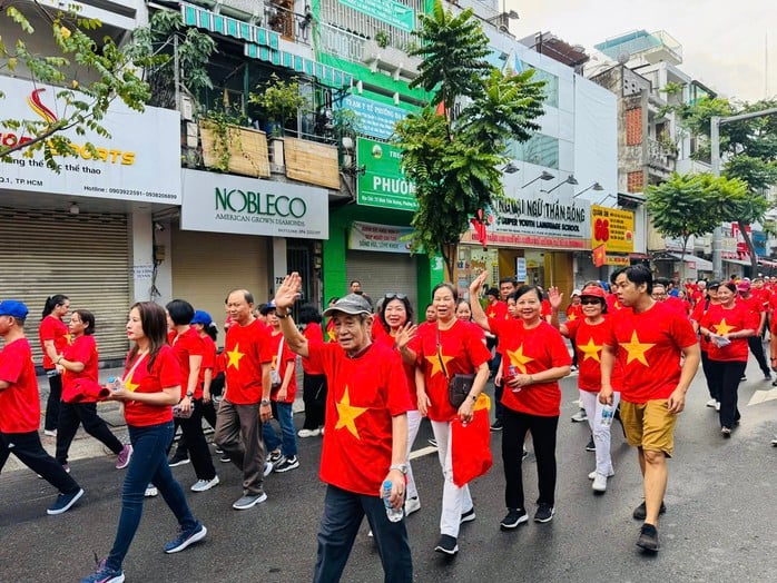 TP HCM: Phường Tân Định "Cùng Việt Nam tiến bước"- Ảnh 3.