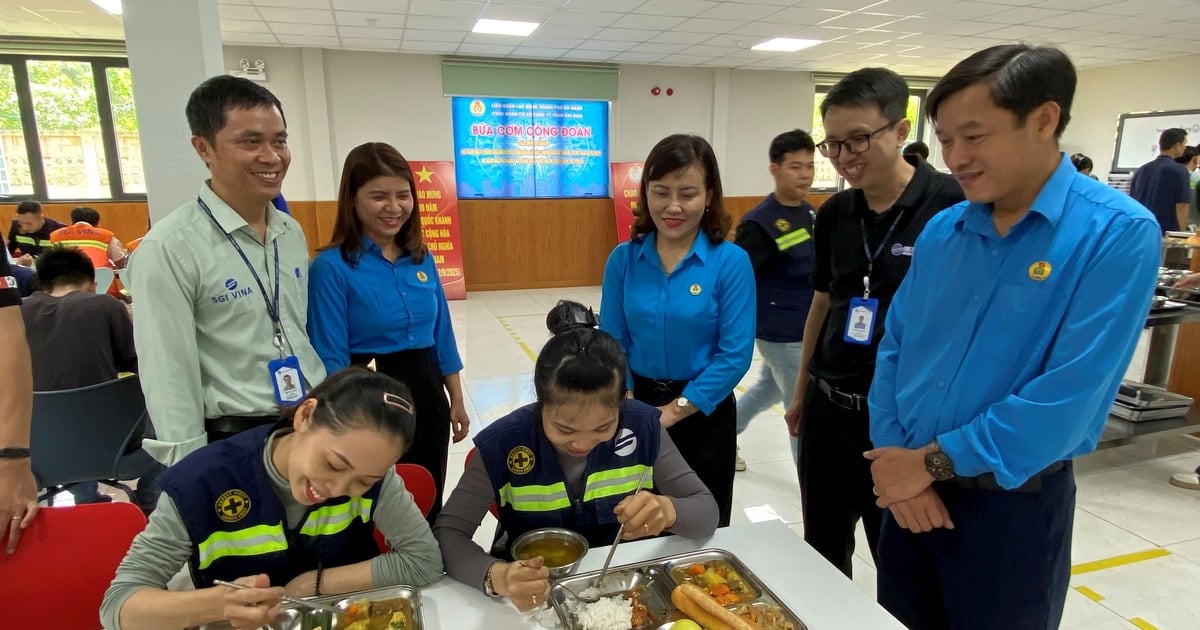 Tổ chức “Bữa cơm Công đoàn” cho 449 đoàn viên Công ty SGI VINA
