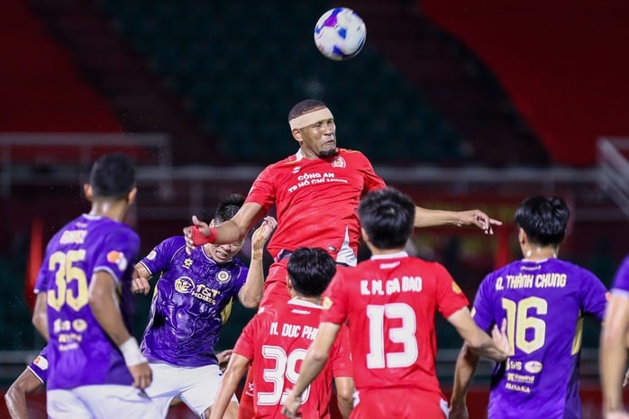 Tiến Linh ghi bàn, CLB CA TP HCM thắng đẹp Hà Nội FC - Ảnh 1.