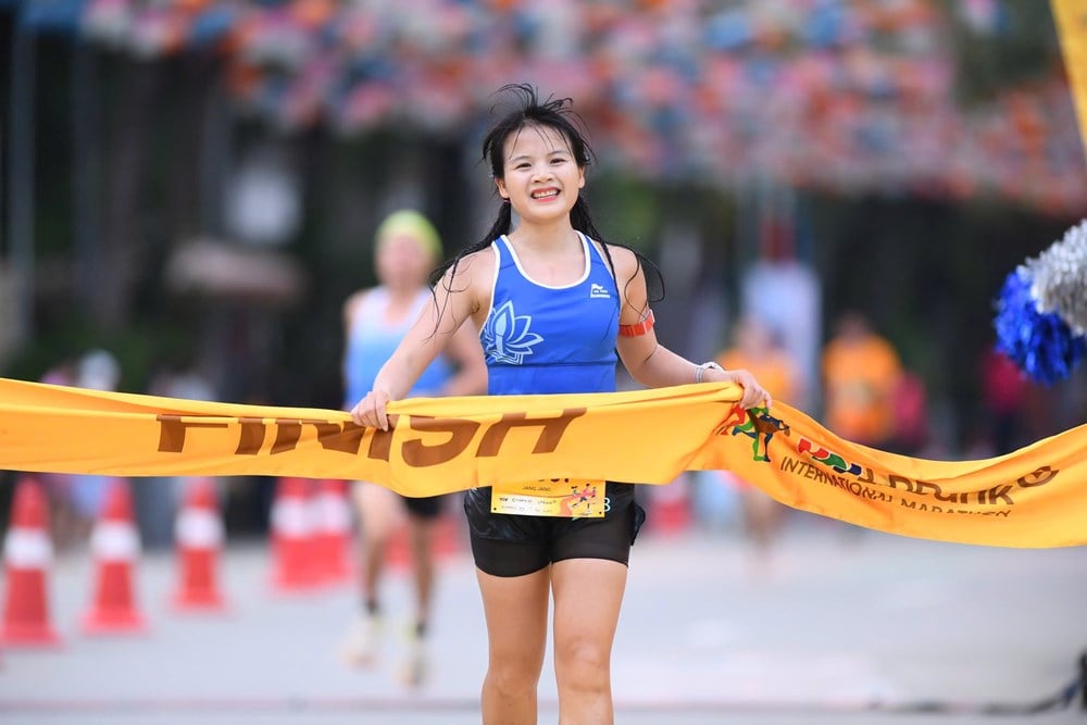 Plus de 7 000 athlètes participent au marathon international VTV LPBank 2025 - photo 2