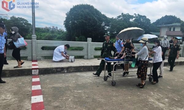 ប៉ុស្តិ៍​ឆ្មាំ​ព្រំដែន​អន្តរជាតិ Mong Cai៖ ការ​សង្គ្រោះ​ទាន់​ពេល​វេលា​របស់​ពលរដ្ឋ​ចិន