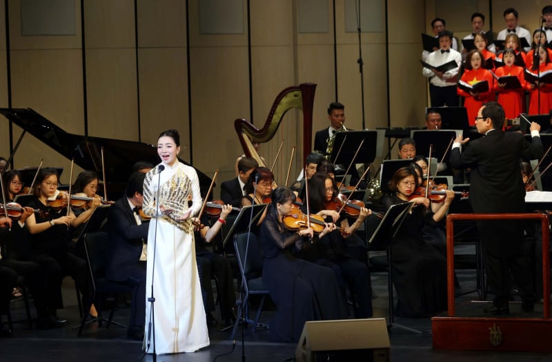 Chương trình nghệ thuật “Vang mãi bản hùng ca”:  Khơi dậy niềm tự hào dân tộc, tinh thần yêu nước và ý chí cống hiến -0