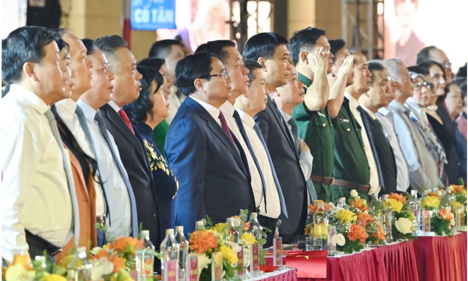 Tự hào và sâu lắng với chương trình “Hà Nội - Từ mùa thu lịch sử năm 1945”