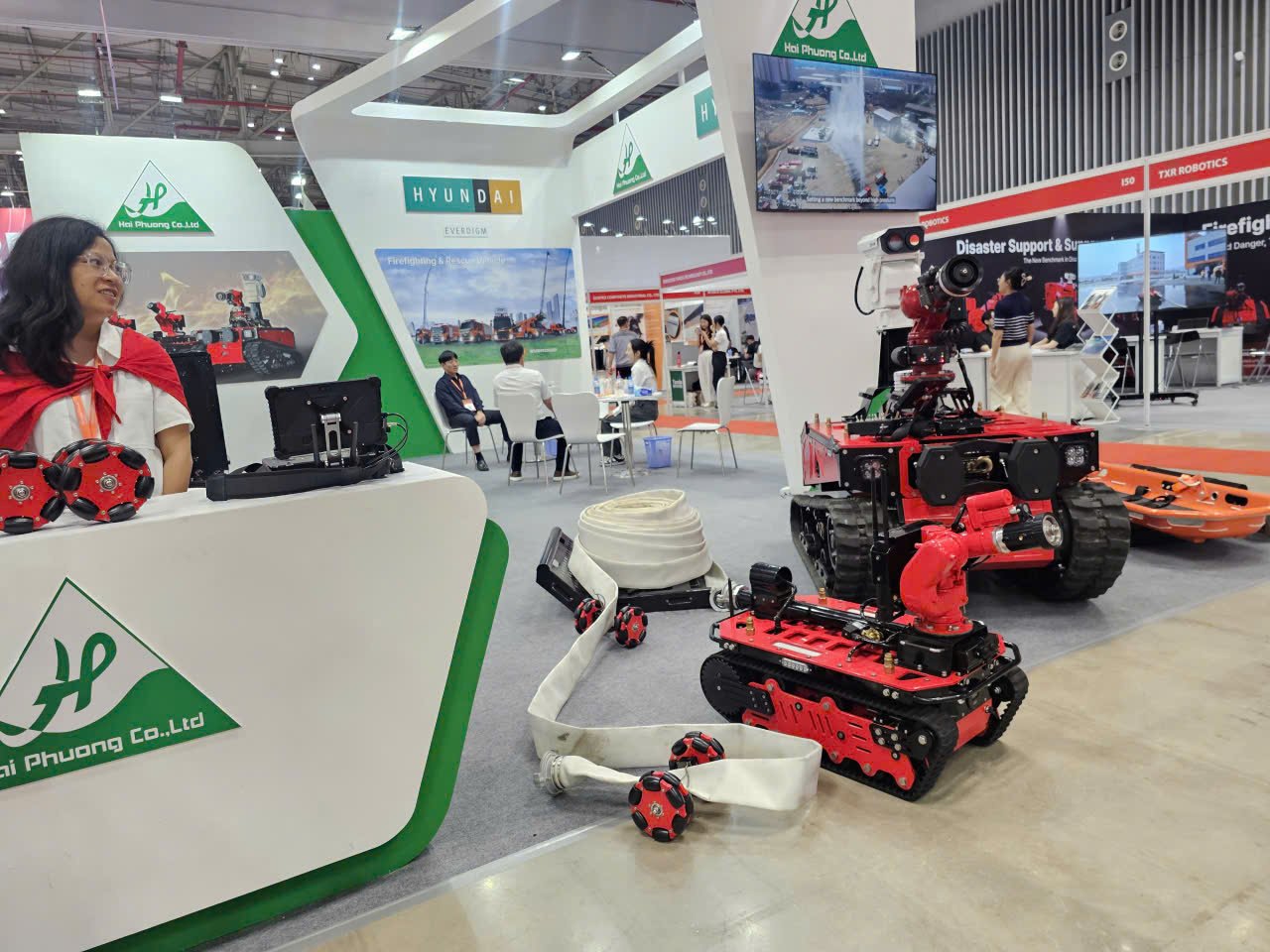 Cận cảnh UAV trị giá hàng tỉ đồng do Việt Nam chế tạo- Ảnh 15.