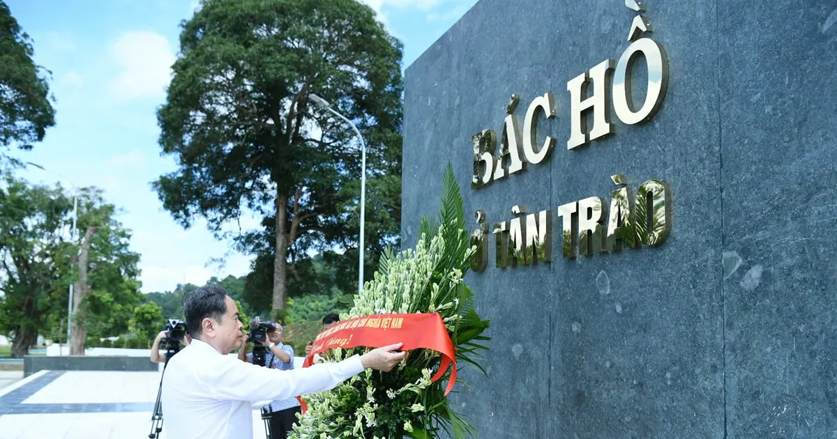 Many activities about the source are solemnly held in Tan Trao