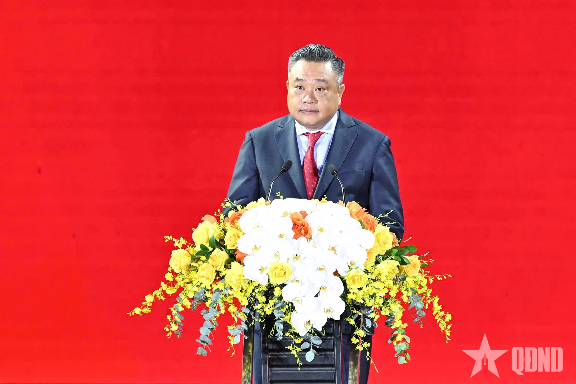 Thủ tướng Chính phủ Phạm Minh Chính dự Chương trình nghệ thuật đặc biệt “Hà Nội - Từ mùa thu lịch sử năm 1945”