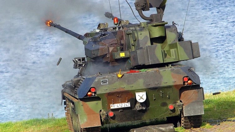3-anh-the-war-zone.jpg