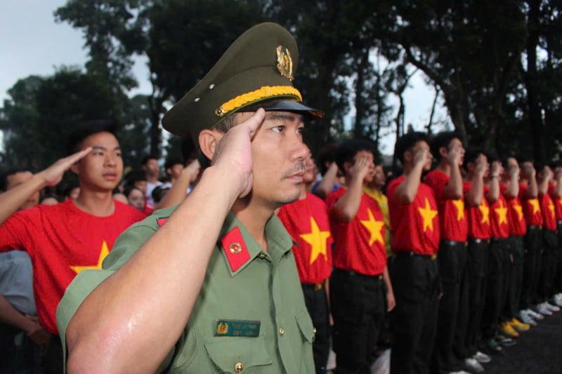 Công an TP Hồ Chí Minh đồng lòng hưởng ứng “Cùng Việt Nam tiến bước” -5