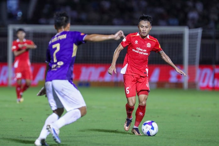 Tiến Linh ghi bàn, CLB CA TP HCM thắng đẹp Hà Nội FC - Ảnh 2.