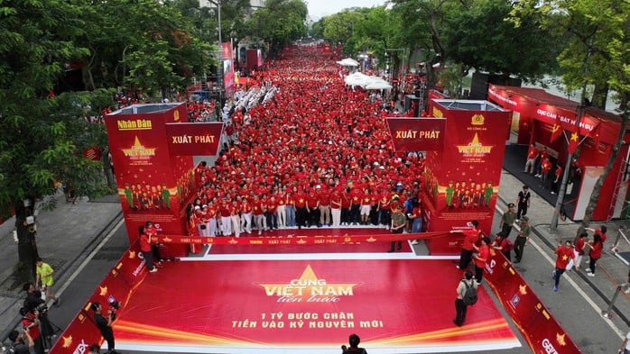 Hơn 1 triệu người cùng đi bộ vì một Việt Nam hùng cường- Ảnh 1.