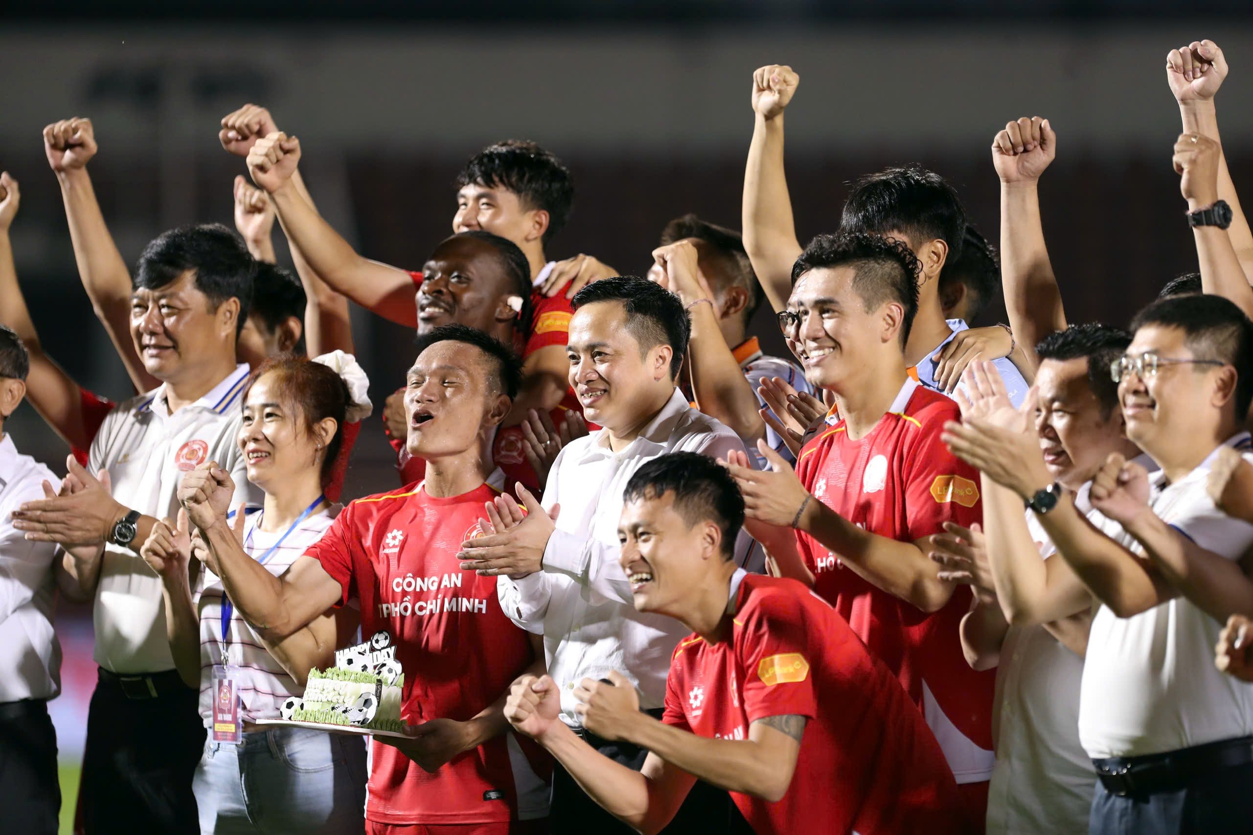 Tien Linh anh 10