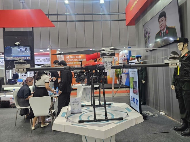 Cận cảnh UAV trị giá hàng tỉ đồng do Việt Nam chế tạo- Ảnh 4.