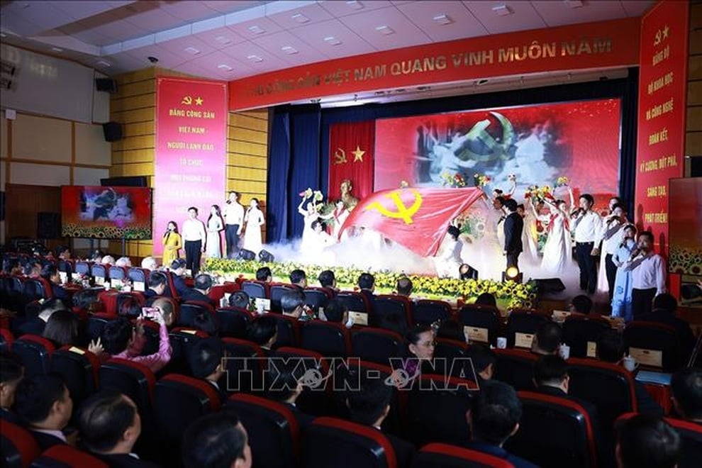 Mỗi cán bộ Bộ KHCN phải là một chiến sỹ trong lĩnh vực của mình - 5
