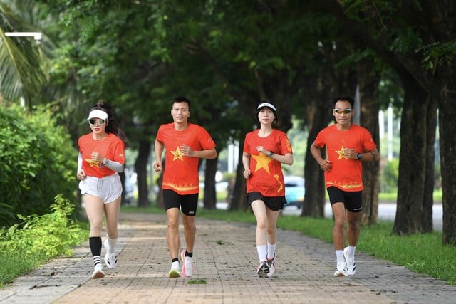 Gần 19.000 VĐV đăng ký giải chạy 'Việt Nam tôi đó' trên cung đường đẹp như mơ- Ảnh 3.