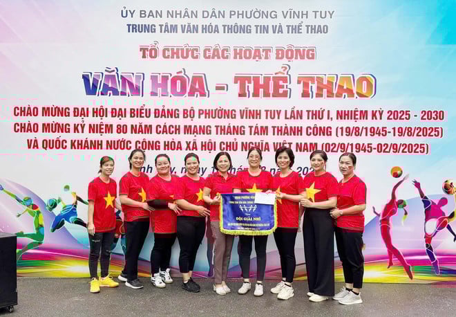 Phường Vĩnh Tuy: Sôi nổi chùm hoạt động thể thao chào mừng Đại hội đại biểu Đảng bộ phường lần thứ I- Ảnh 13.