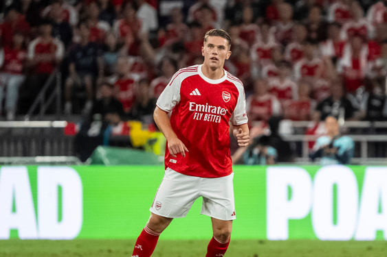 Hấp dẫn màn so tài giữa Man United và Arsenal - Ảnh 1.