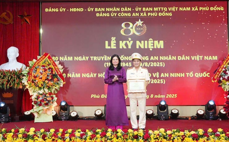 Xã Phù Đổng: Kỷ niệm 80 năm Ngày truyền thống Công an Nhân dân- Ảnh 2.