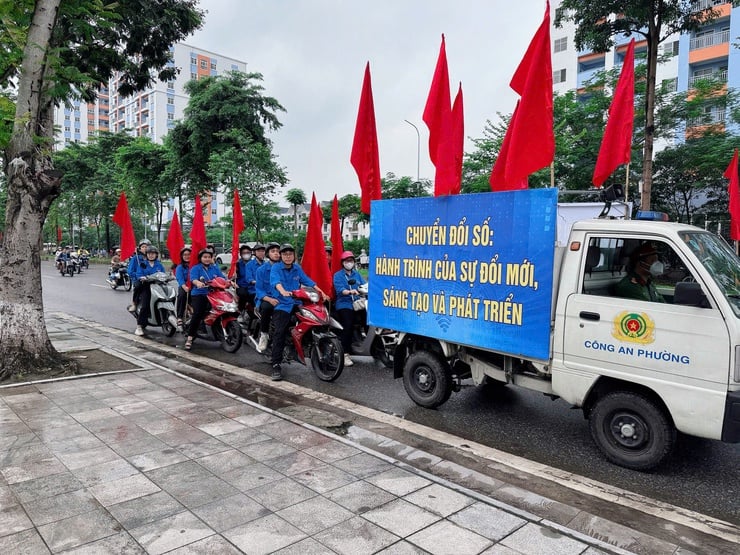 Phường Tương Mai: Đưa chuyển đổi số đến với từng Tổ dân phố- Ảnh 4.
