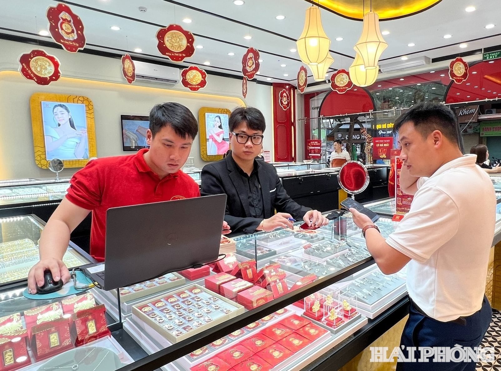 gia-vang-hp.jpg