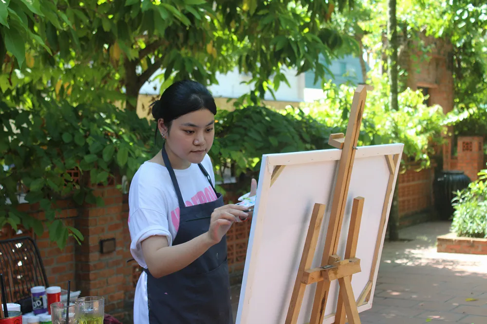 em quyền