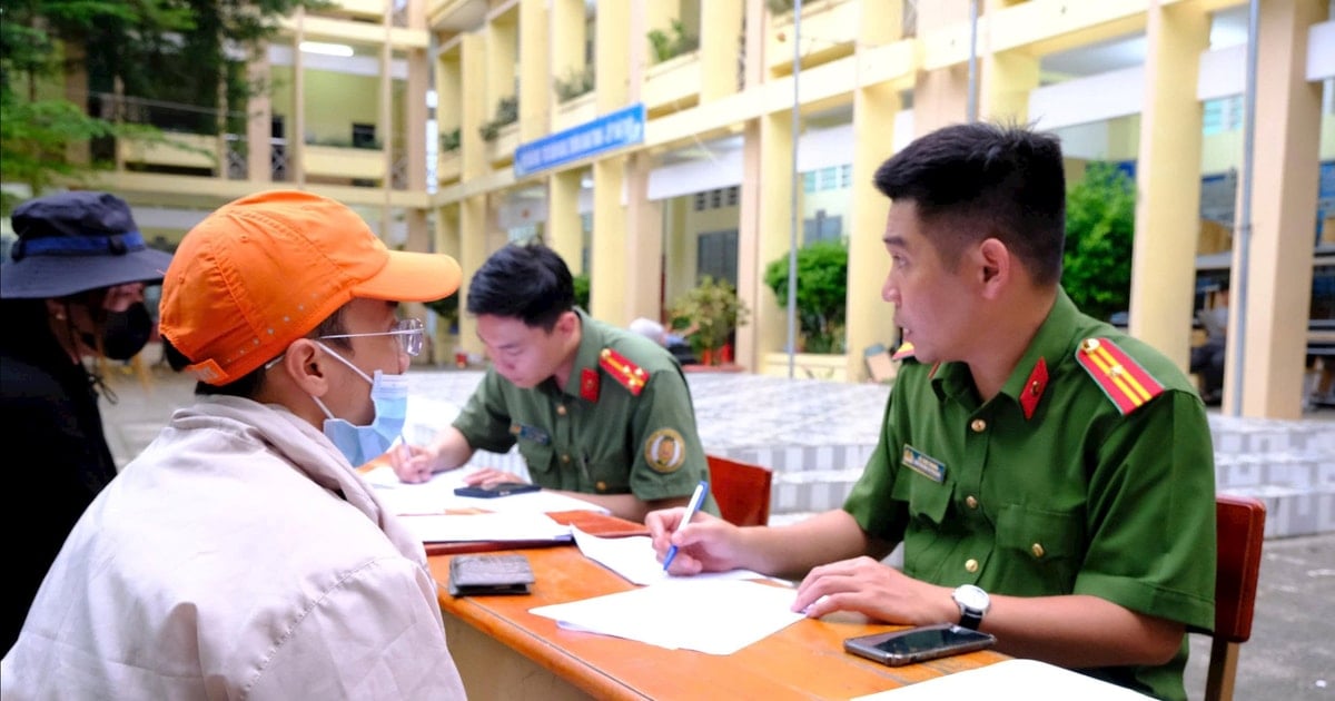 Công an Lâm Đồng tiếp nhận 31 công dân từ Campuchia