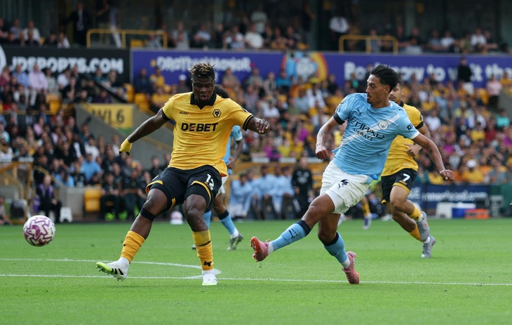 Tijjani Reijnders: 'Vũ khí' nâng tầm hàng tiền vệ Man City - Ảnh 3.