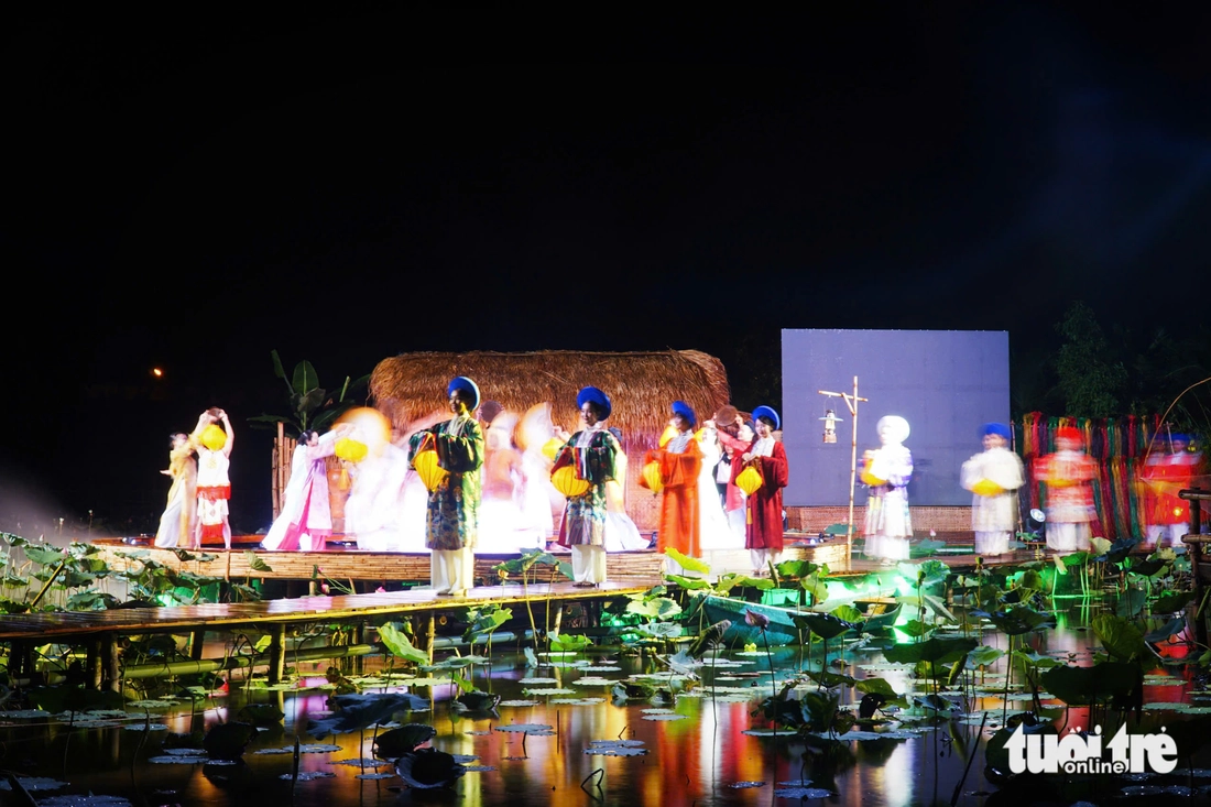 Khám phá làng nghề, thưởng thức show diễn thực cảnh tái hiện Nha Trang xưa - Ảnh 1.