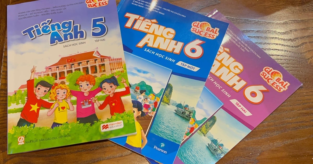 Vụ nghi sách giả: Nhiều trường thu lại sách để kiểm tra