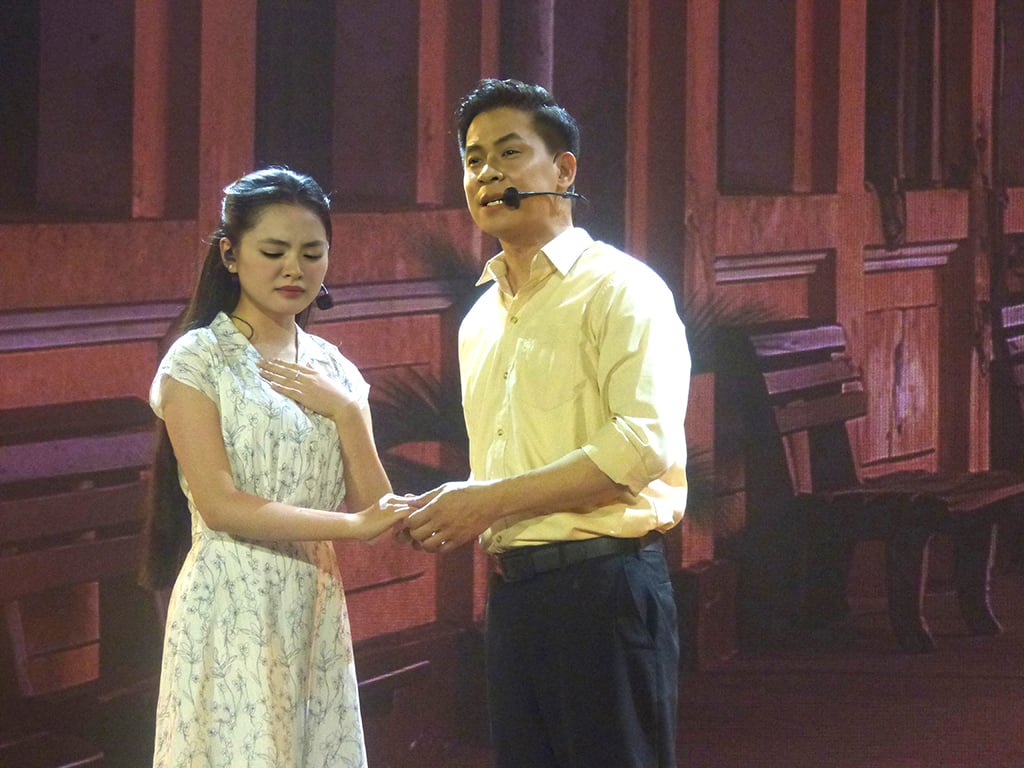 Nhạc kịch bolero kể chuyện tình yêu- Ảnh 1.