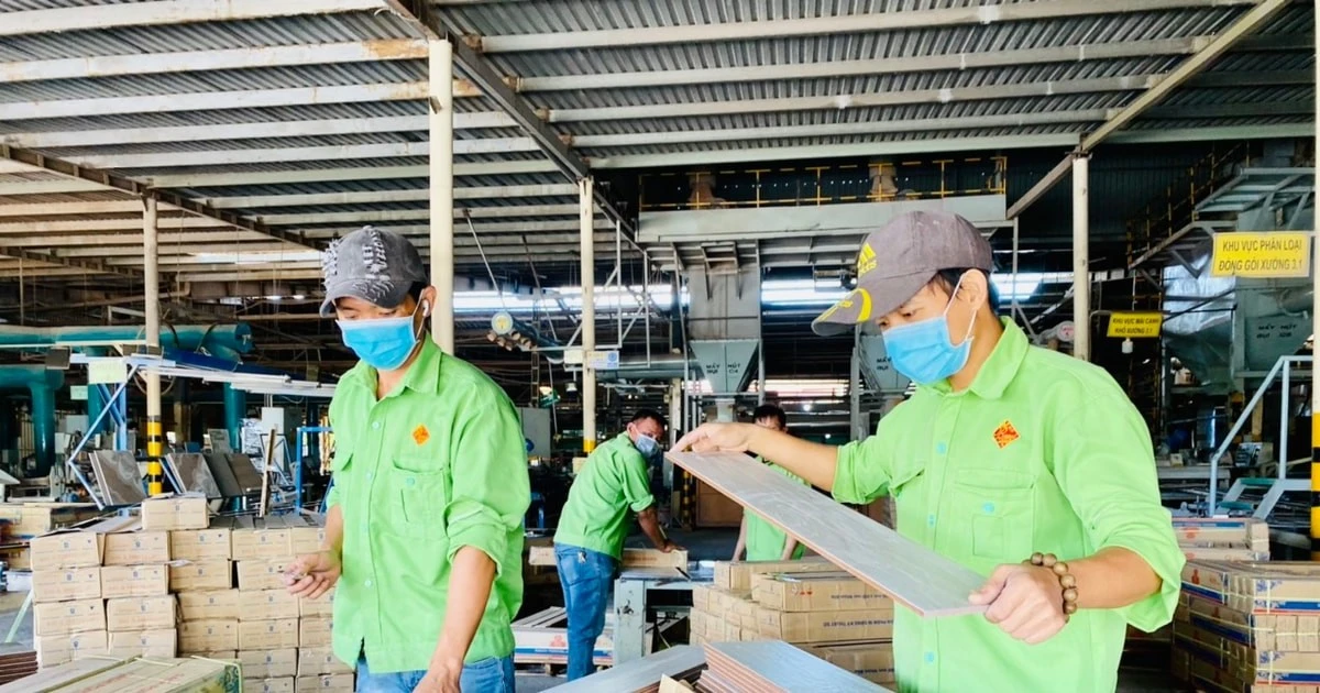 អាជីវកម្មជួបបញ្ហាដើមទុន